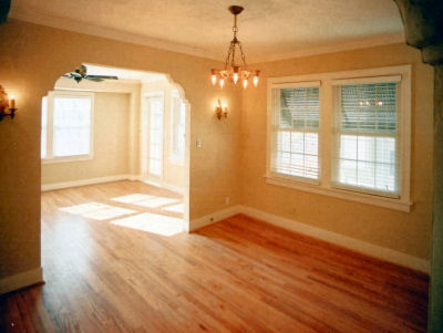 1329-3 dining room