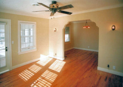 1329-3 living room